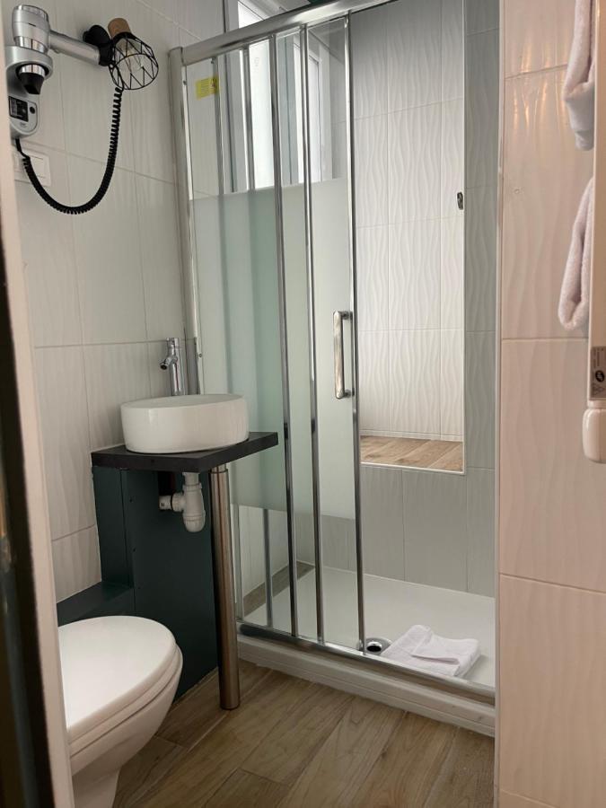 Hotel Maat Etoile Párizs Kültér fotó